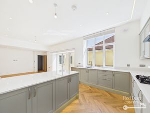 Kitchen/Living Room- click for photo gallery